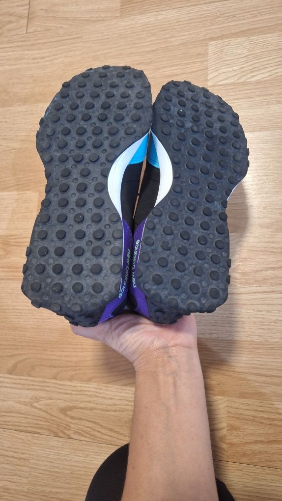 Adidași New Balance mărimea 38,5