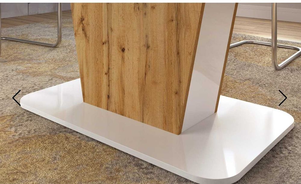 Трапезна маса...