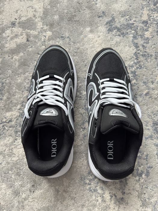 Papui dior b30 marimea 42 sau 43