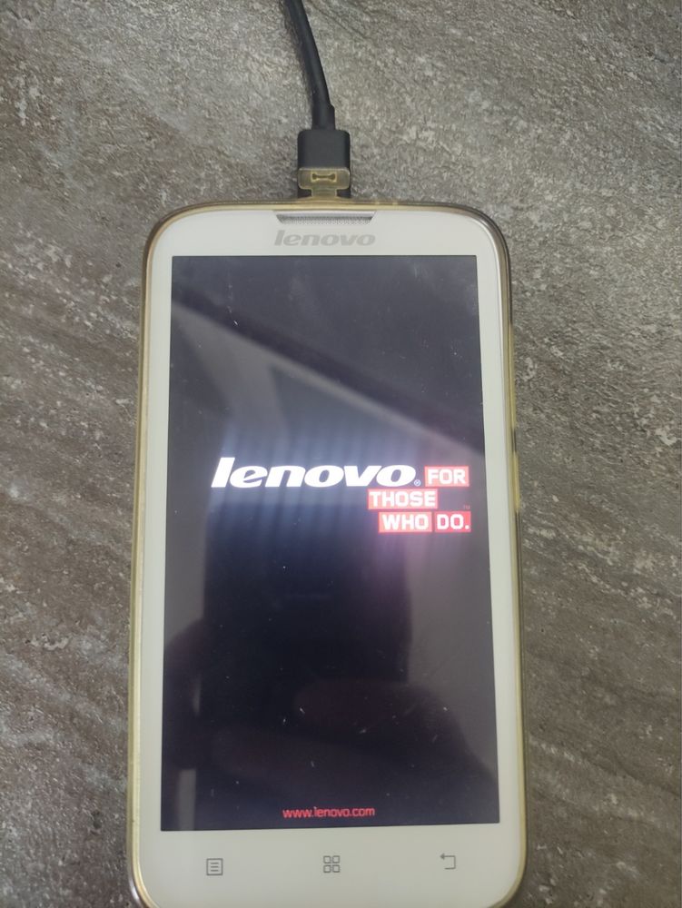 Телефон Lenovo A560