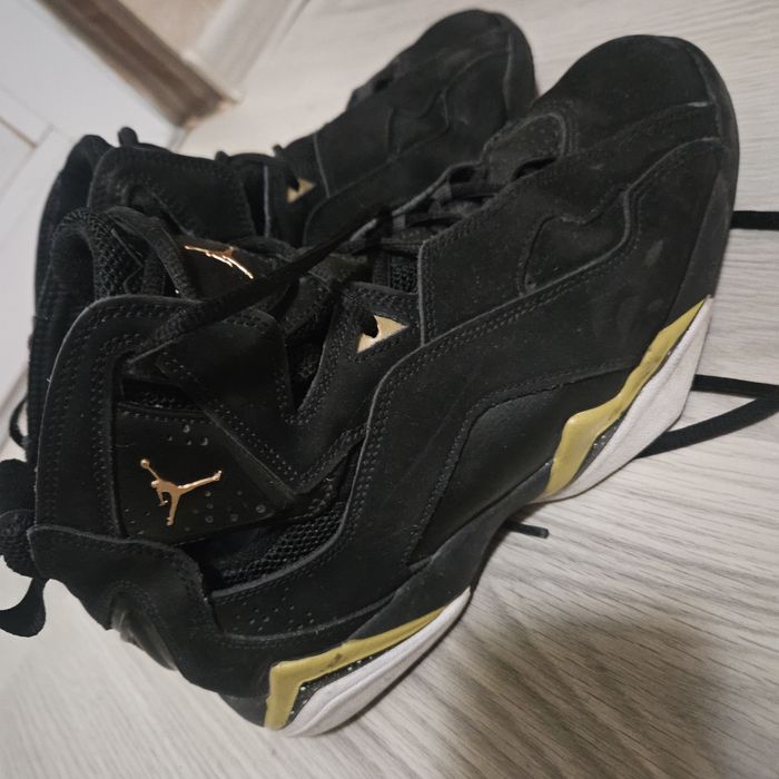 Nike Jordan 39 номер