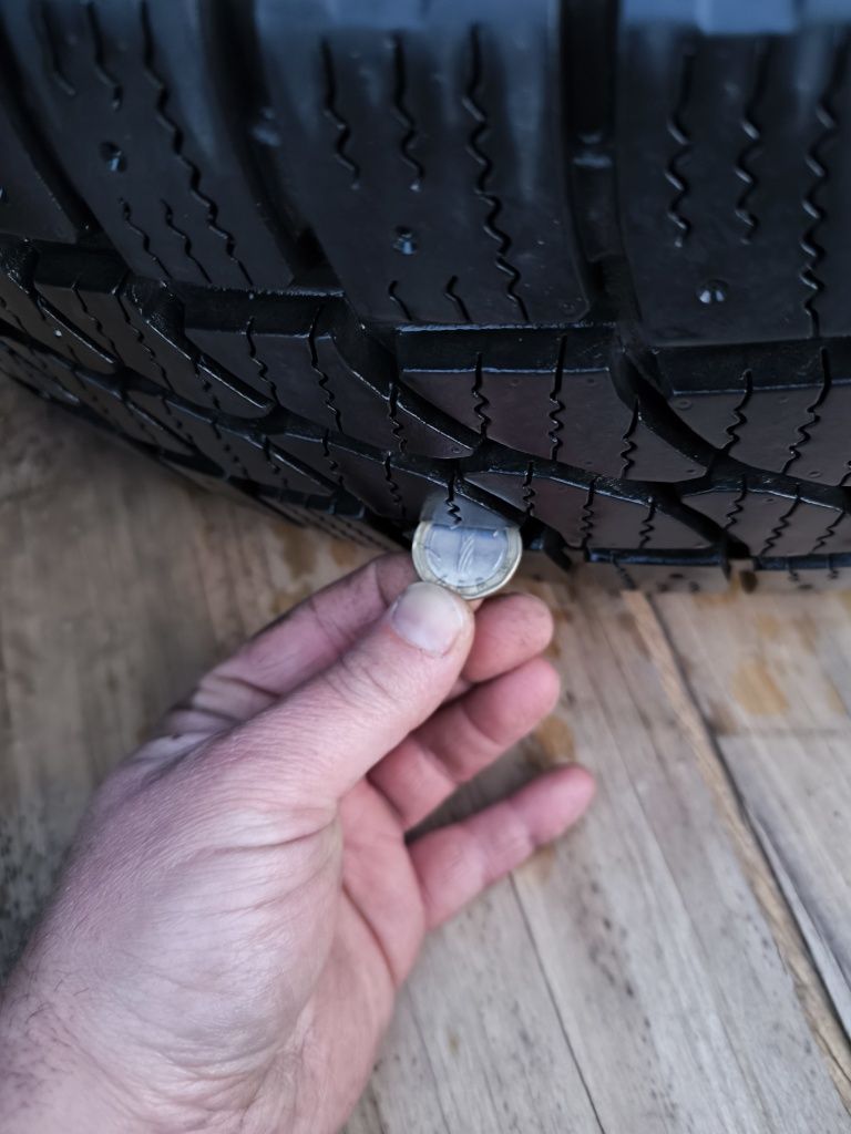 Зимни гуми Taurus 215/75 R16C