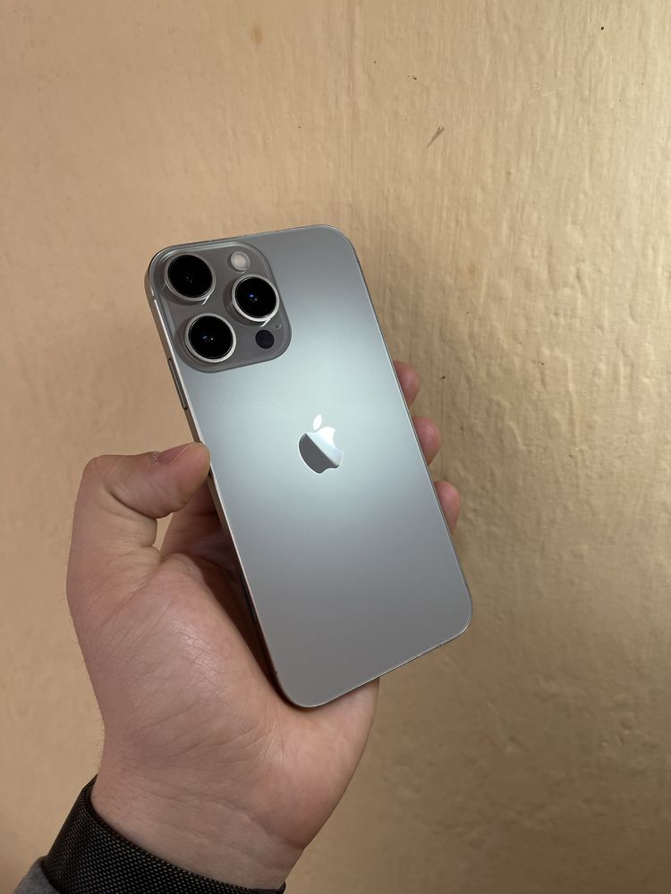 iPhone Xr 15 Pro Korpusida Yangi New