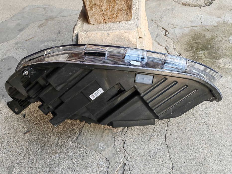 Фар Ford Fokus Ford LED десен/Фар Форд Фокус МК4 Оригинален