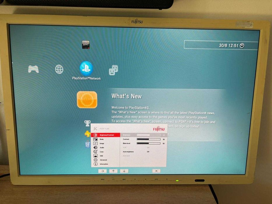 Monitor LED Fujitsu P24W-7 IPS - Full HD