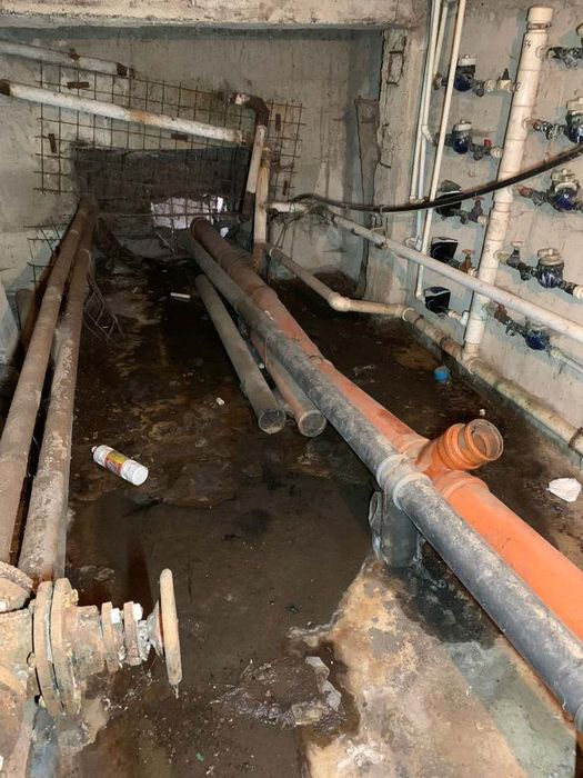 Instalații sanitare reparați subsoluri curățenie