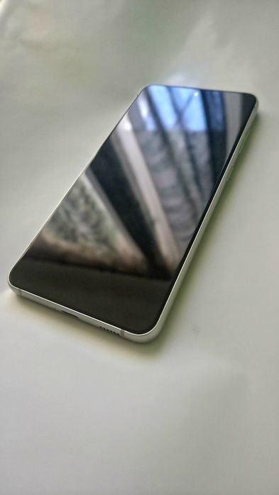 Samsung Galaxy s21 FE 128GB + Ring Case