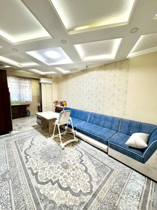 Хозяйкали квартирага бир дона  талаба киз олинади