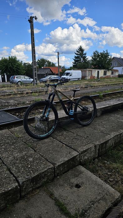 cube stereo 170 race