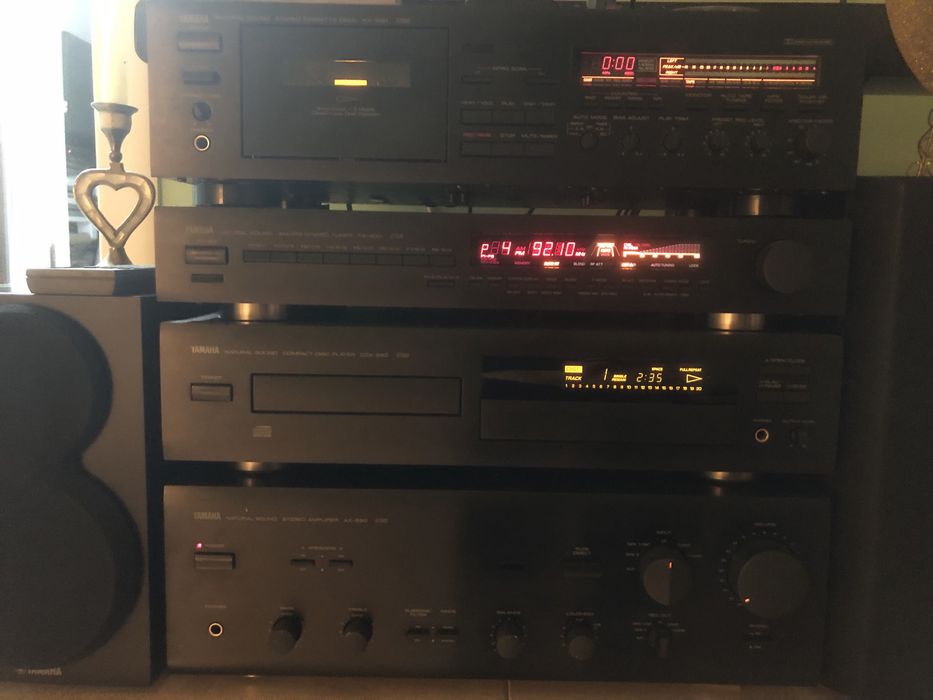 Linie sistem rack deck cd tuner amplificator YAMAHA