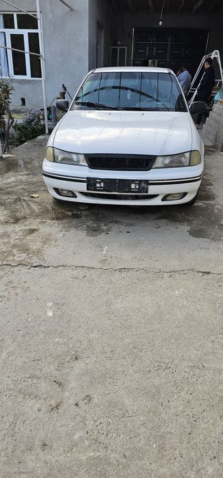 Daewoo Nexia donc