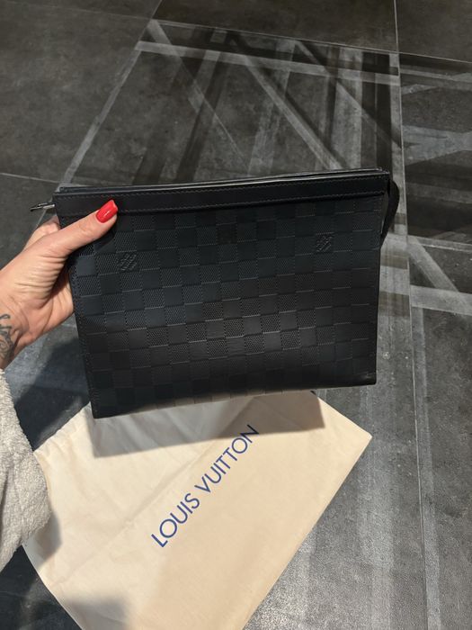 Мъжка чанта клъч Louis Vuitton