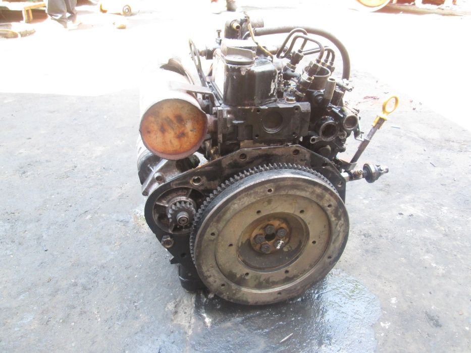 Motor Yanmar TK2.49