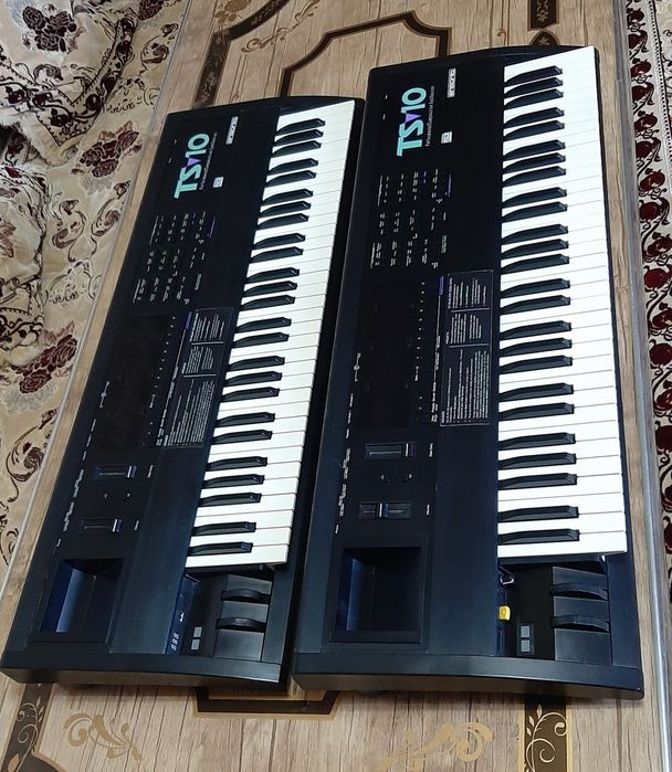 Ensoniq ts10 lar Sotiladi.