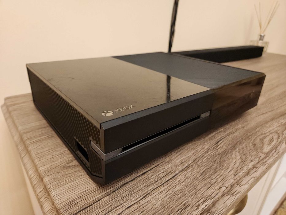 Xbox One 500GB - Complet functional