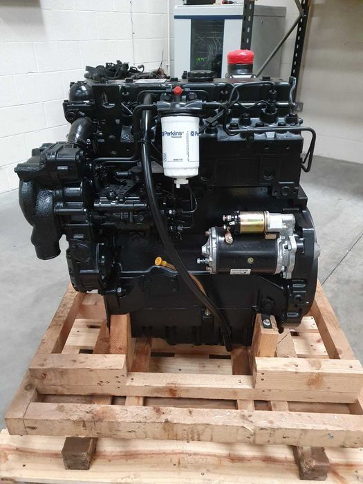 Motor Perkins 1004.44 AR50690 pentru Manitou, JCB, tractoare, Taf nou