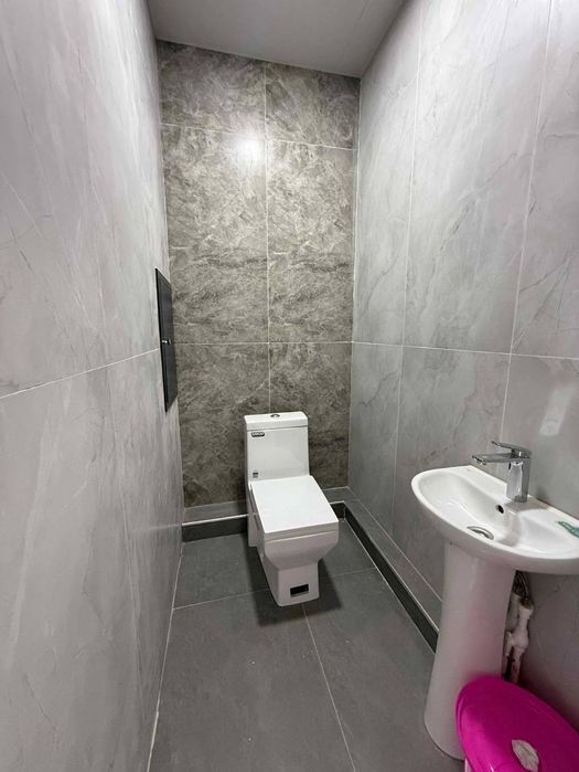 Новостройка 3/8/10 
Яккасарайский район 
Метро Космонавтов 
Ориентир: