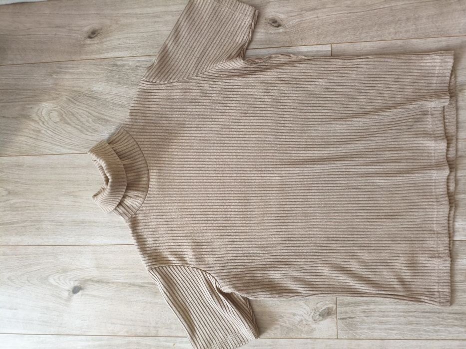 Lot pulovere și malete, marimea S și XS,