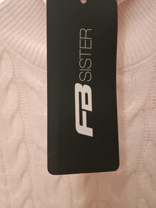 Rochie NewYorker - Livrarea 5 lei - NOUA - mini - de Craciun