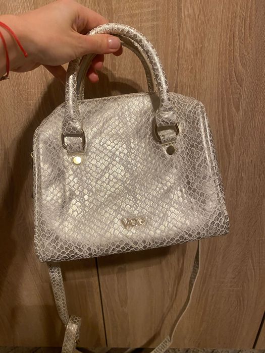 Елегантна дамска чанта