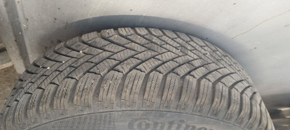 Зимни Гуми с джанти 185 65 14