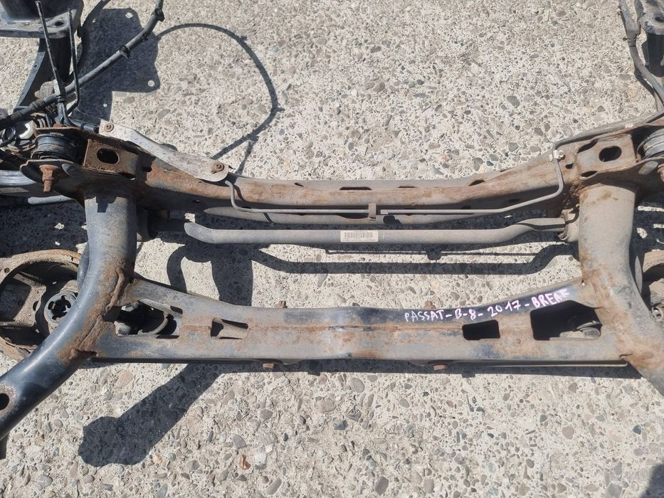 punte spate volkswagen passat b8 break 2015