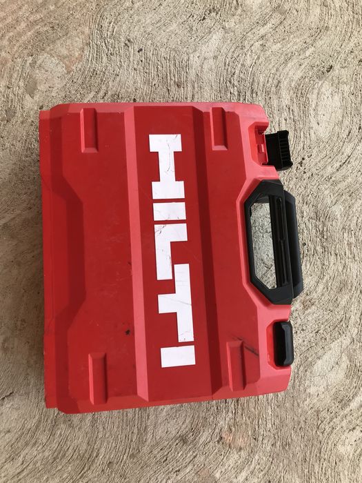 Cutie Pistol Ancora Chimica Hilti HDM 500