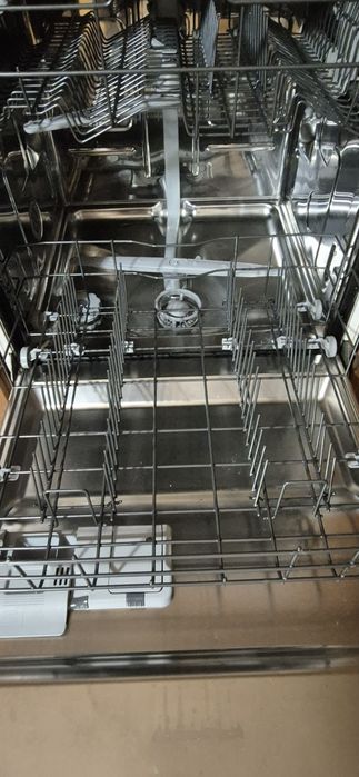 Съдомиялна Whirlpool 6-то чувство