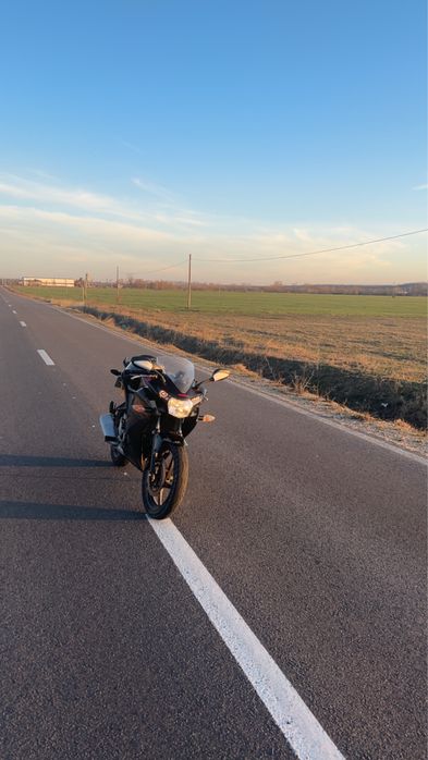Vand Honda cbr 125r 2017