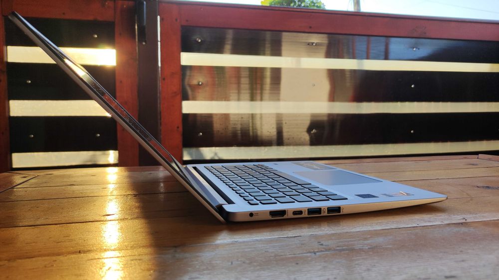 Laptop Acer Swift SF114