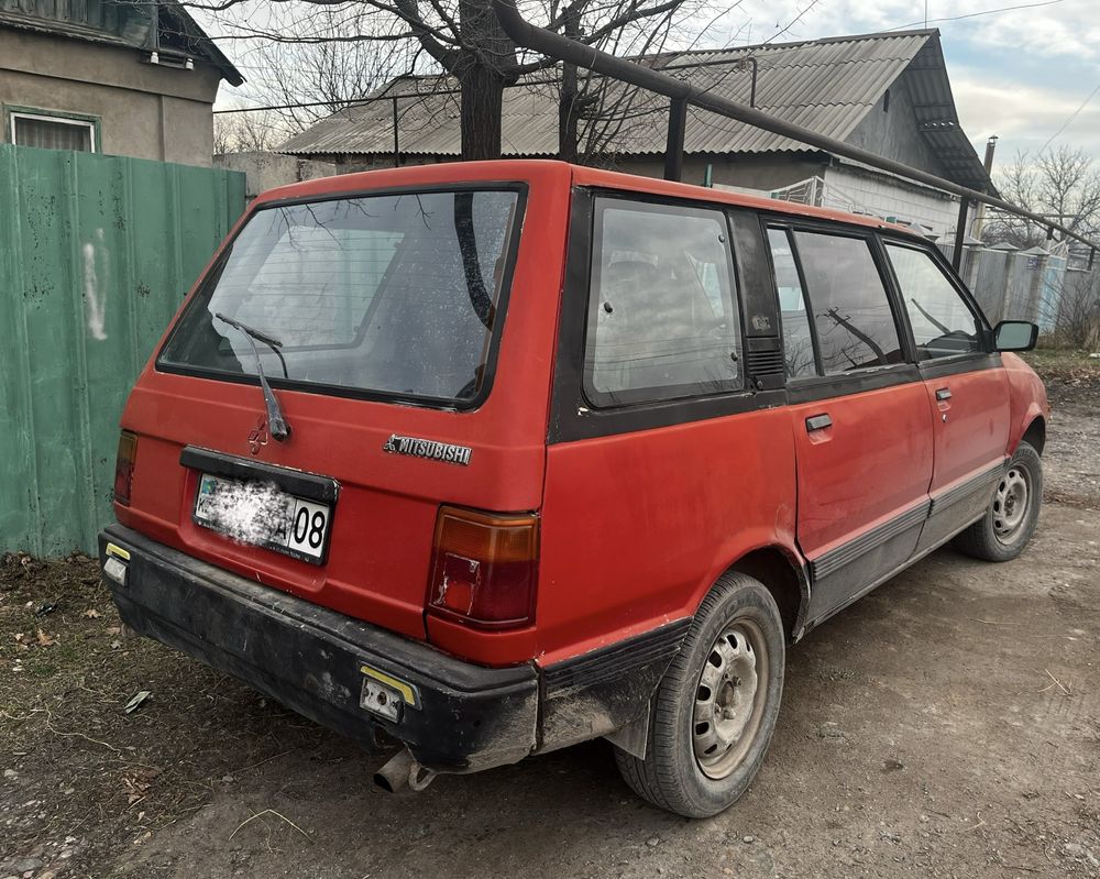 Продаю Mitsubishi Space Wagon