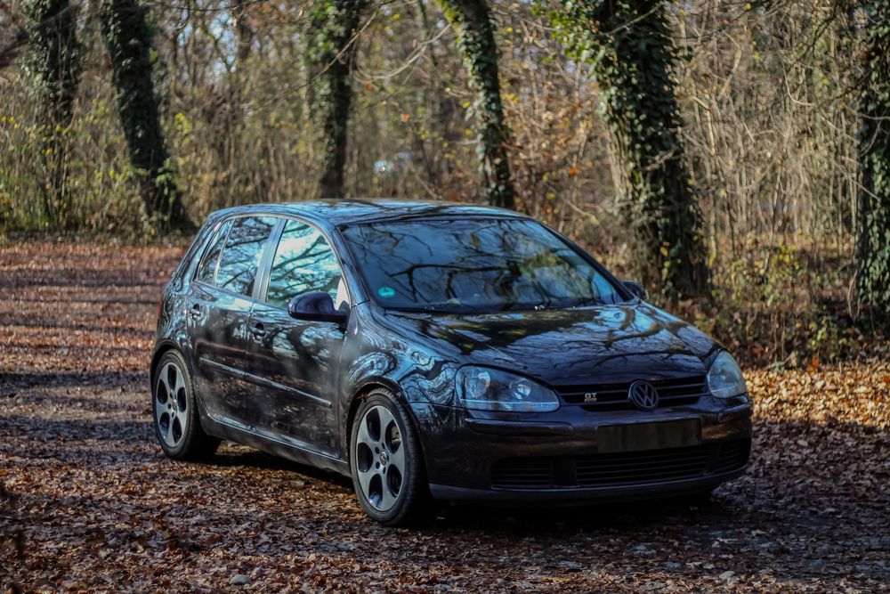 Volkswagen Golf V 1.9TDI 6+1 Trepte