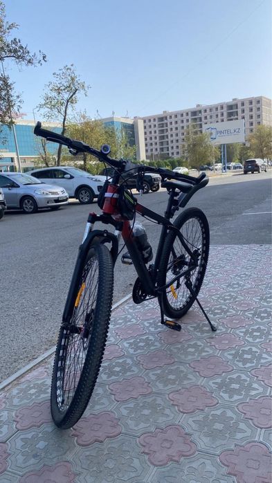 Продается велосипед, почти новая. Купил 2 месяц назад.