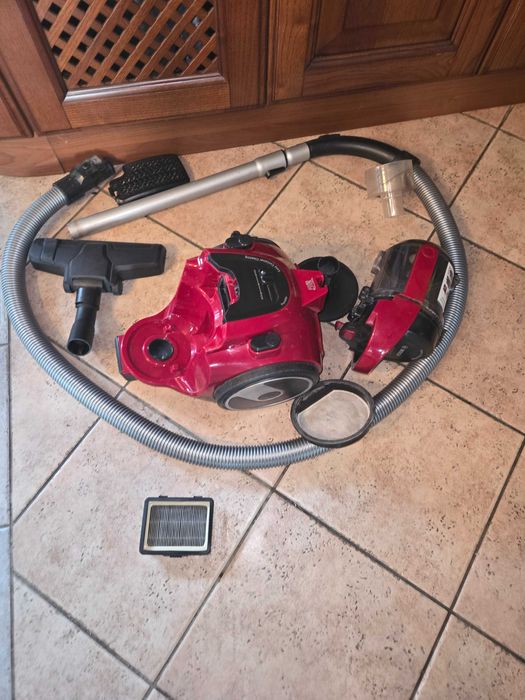 Прахосмукачка Bosch series 2