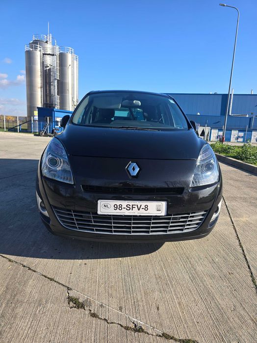 Vand renault megane grand 2011