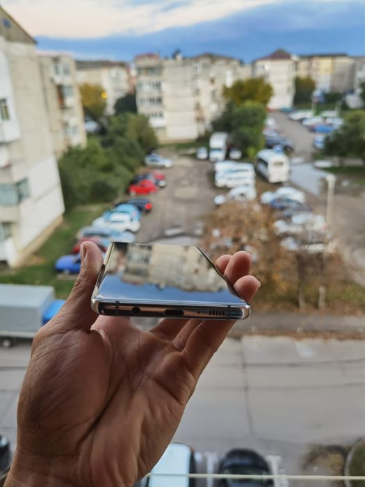 Vând samsung s10 5g
