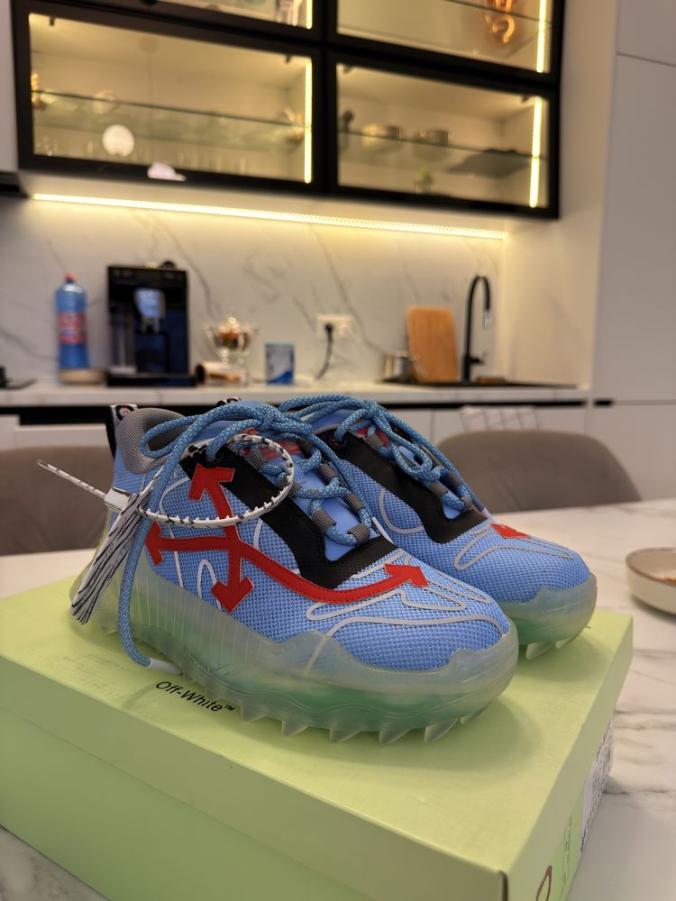 Off white odsy transparent