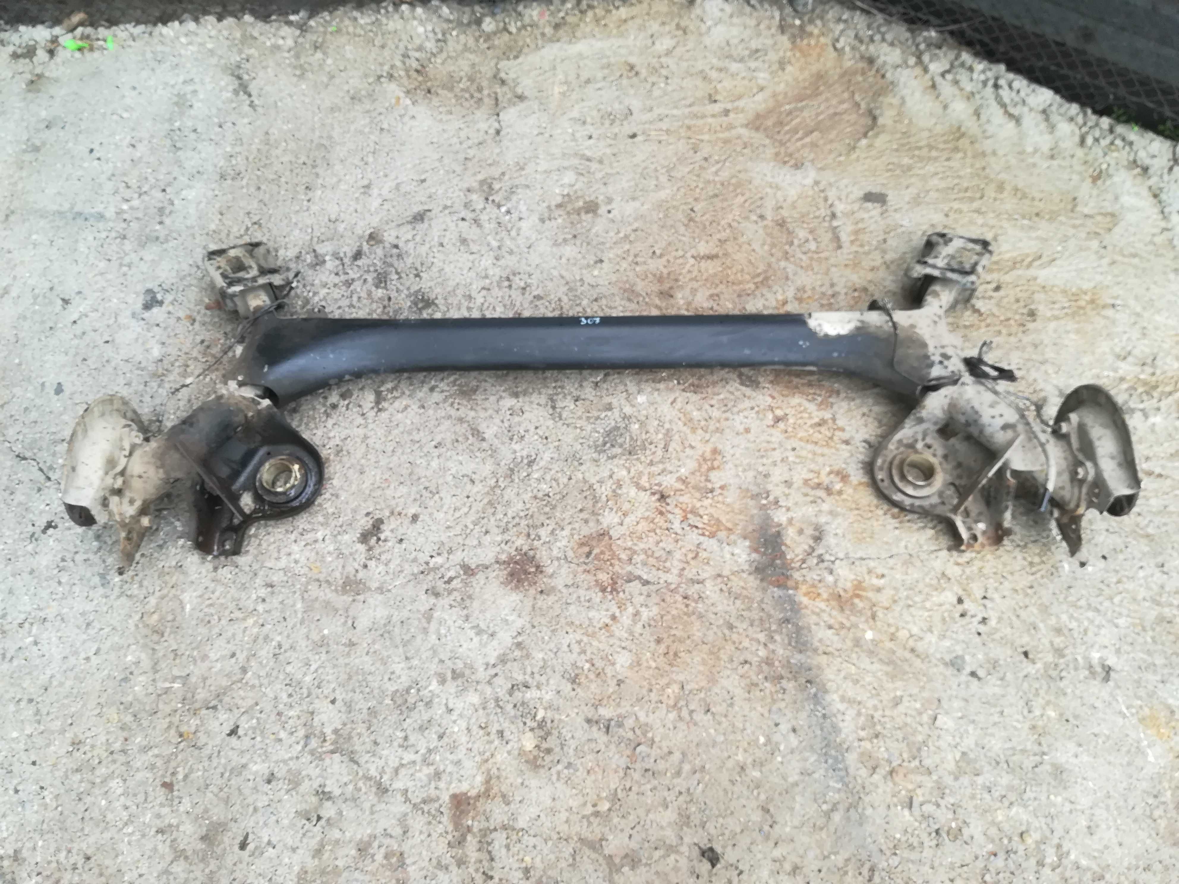 Преден заден мост (магаре) Пежо 307 Peugeot 307 1.6i 2.0HDI