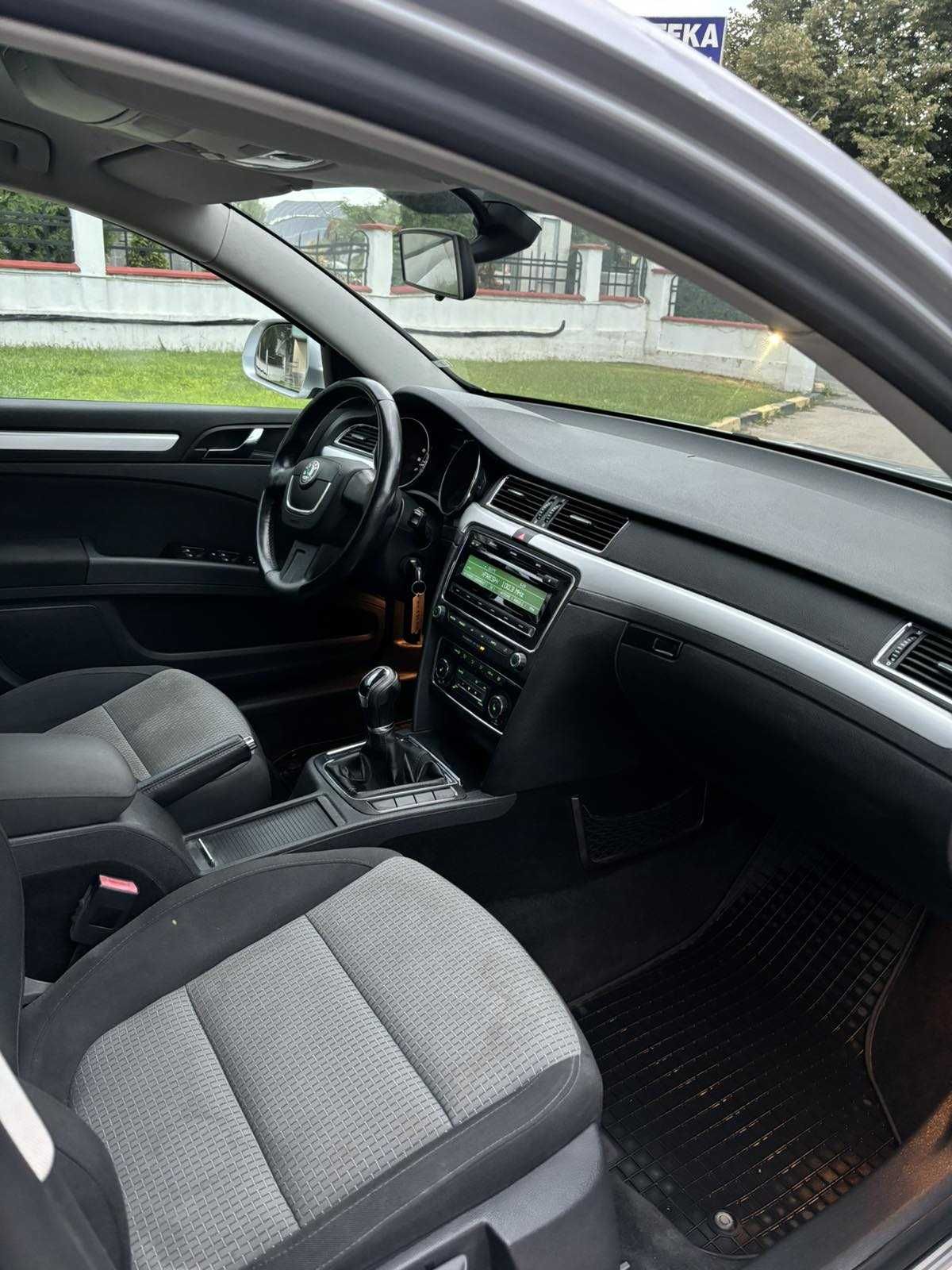 ШКОДА СУПЕРБ  1.6 TDI  - 105  ск. НОВ ВНОС Skoda Superb