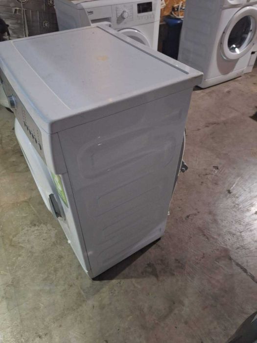 Masina de spalat rufe Arctic / A+++ / 5 Kg / 1000 RPM / IMPECABILA