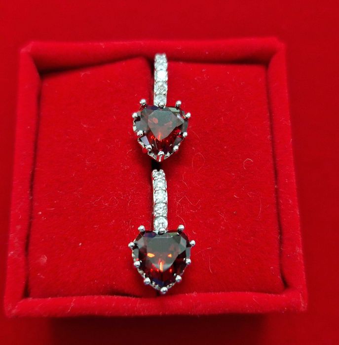 GP76, cercei placati cu aur alb 18k,incuietoare sigura,zirconiu inima