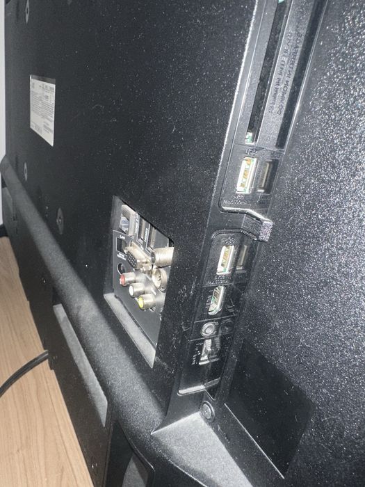 Телевизор JVC 40 инча