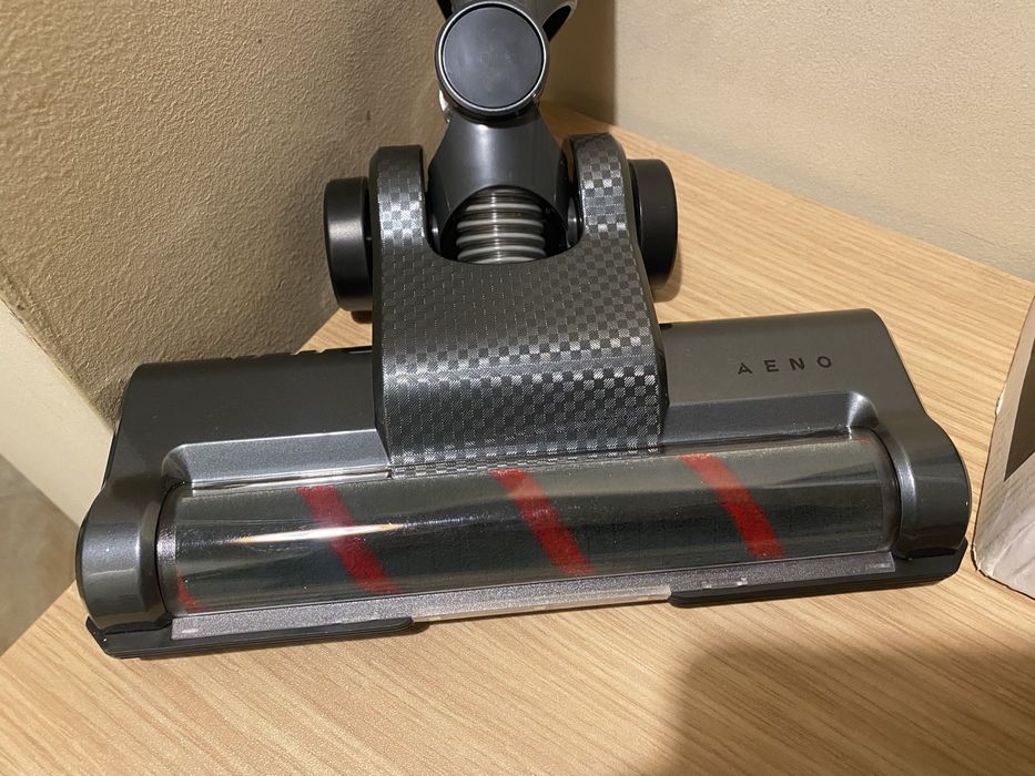 Безжична вертикална прахосмукачка AENO SC3 с гаранция