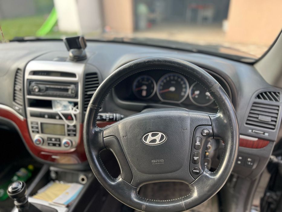 Vând/schimb Hyundai Santa Fe