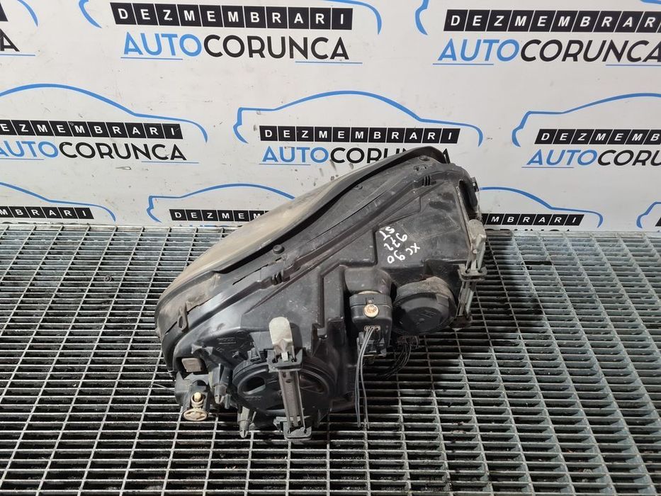Far Stanga Volvo XC90 Facelift 2002 - 2006 SUV 4 Usi (972) Fara xenon 30784151