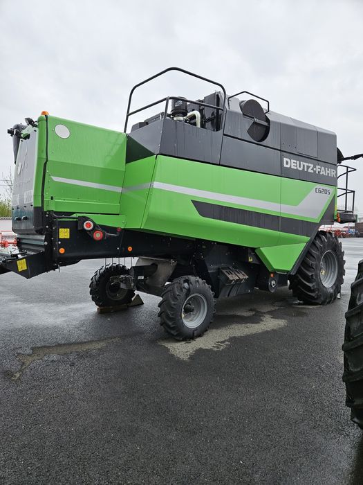 Combina Deutz Fahr C6205
