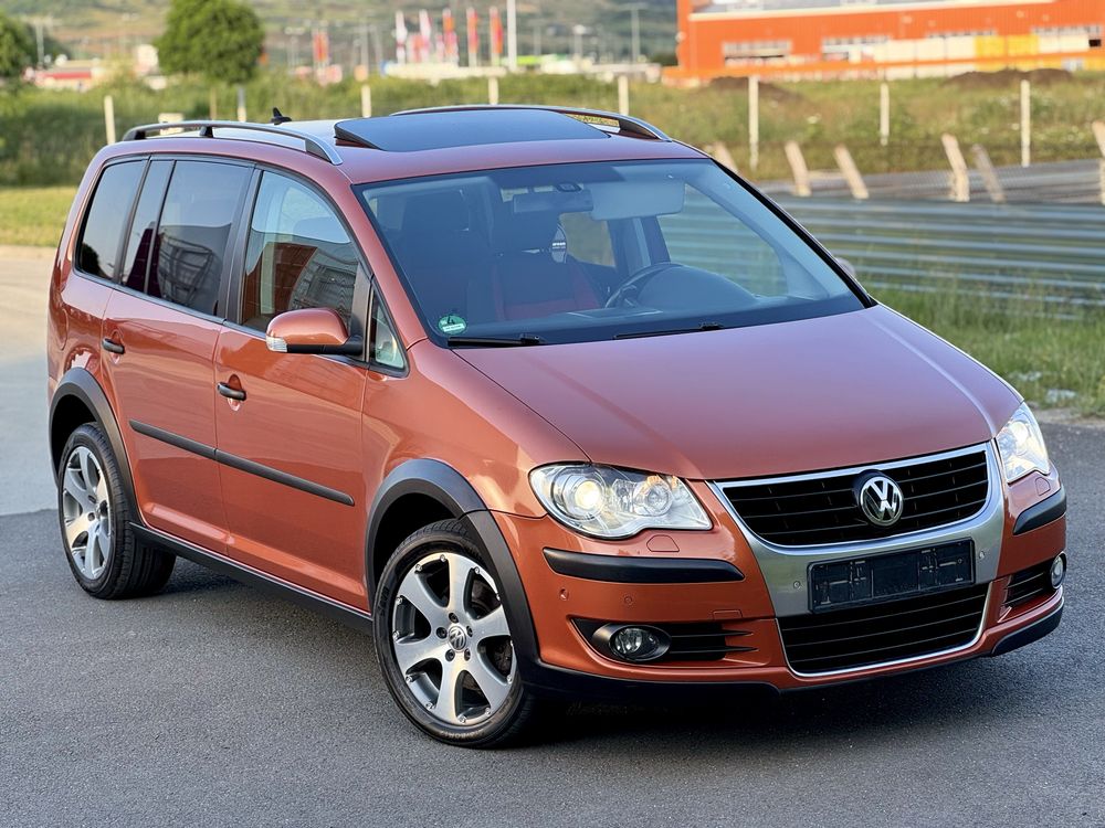 Vw Touran Cross 2.0d 170CP 2010 Autoparking Trapa Navigatie