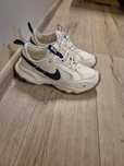 Маратонки nike 42 номер