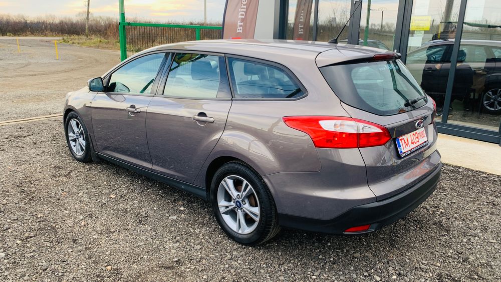 Ford Focus 3 Turnier/Combi 1.6 TDCi EURO 5 * CLIMATRONIC * AN 2013