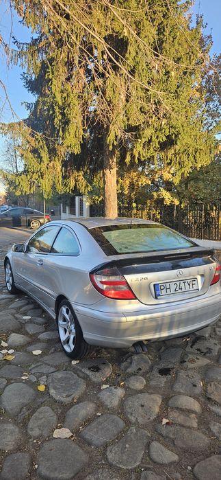 Vând  Mercedes benz c 220 CDI din 2007 2.2 diesel pilot automat ac Inc